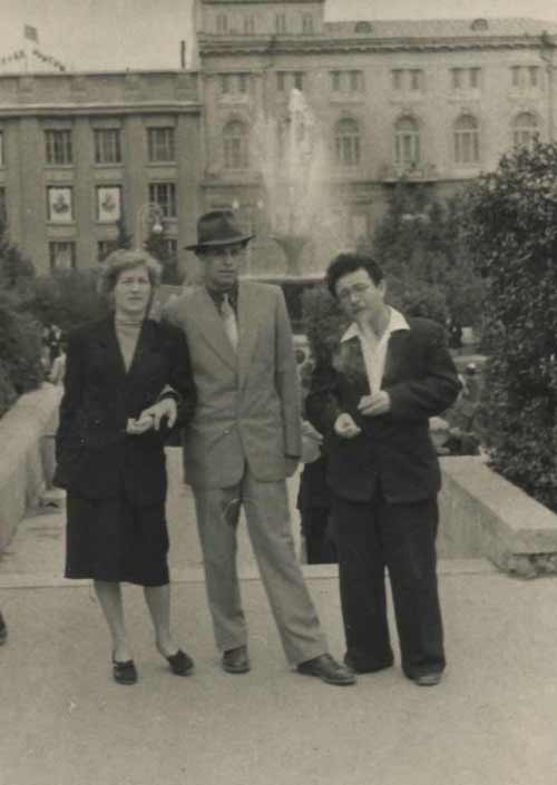  ..,  ..,  .. , 1959 .